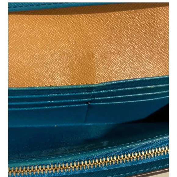 Michael kors green saffiano leather wallet - Picture 6 of 8